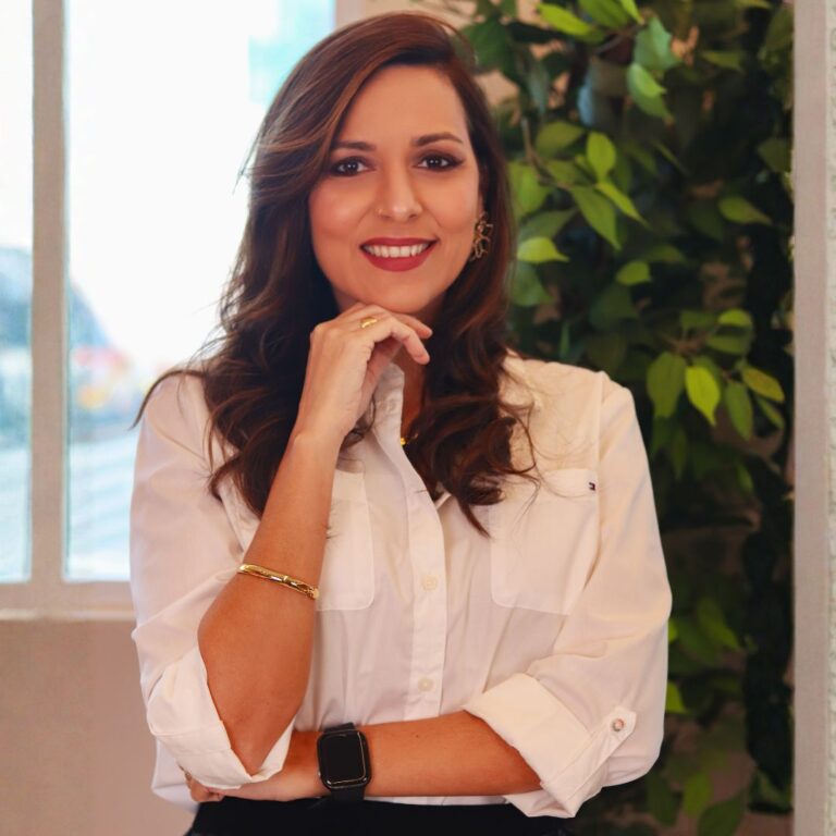 Daniela Hohlenwerger Samartin Fernandes